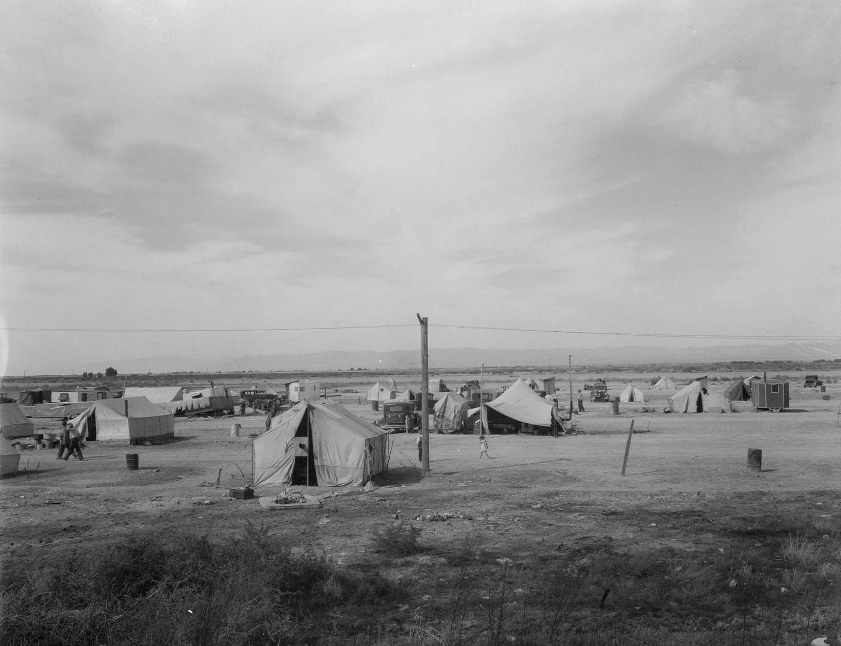 Auto camp north of Calipatria, California, 1933