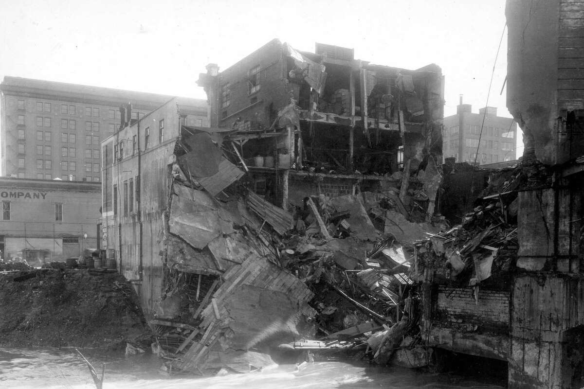 Milam Street, looking east, December 1935.