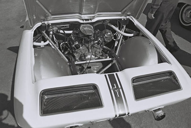 Ford Mustang I at the 1962 Pacific Grand Prix