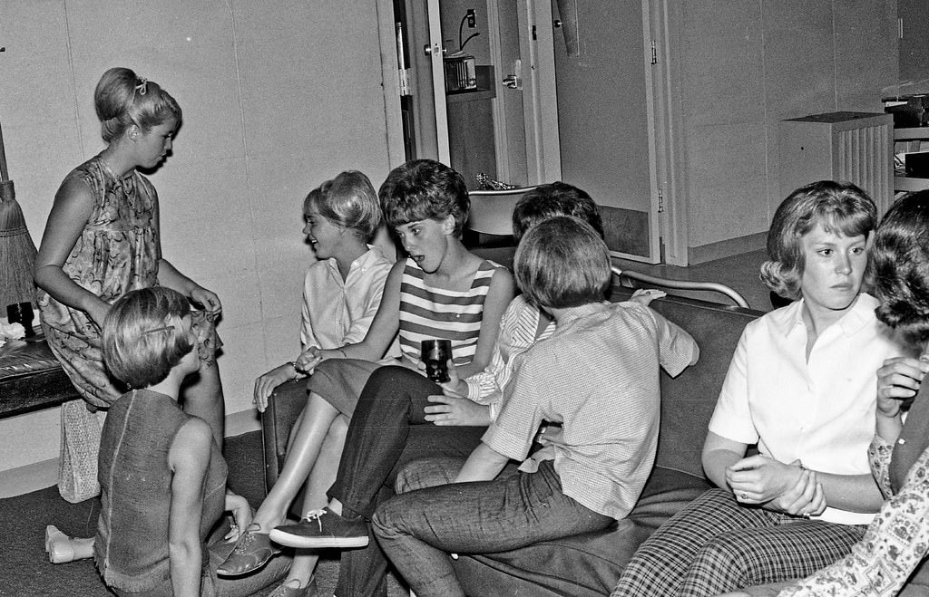 Casual dance party, 1965