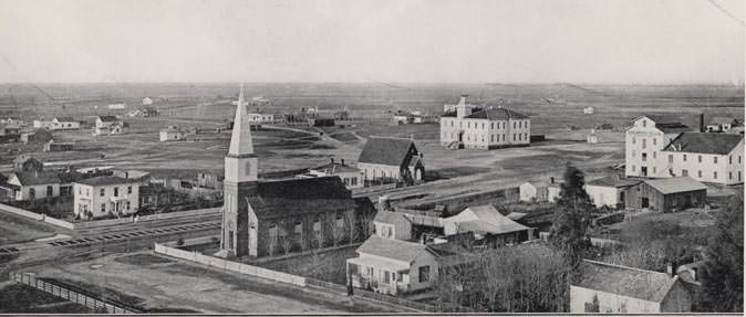 Shows view of Fresno, looking north from the Courthouse, 1886