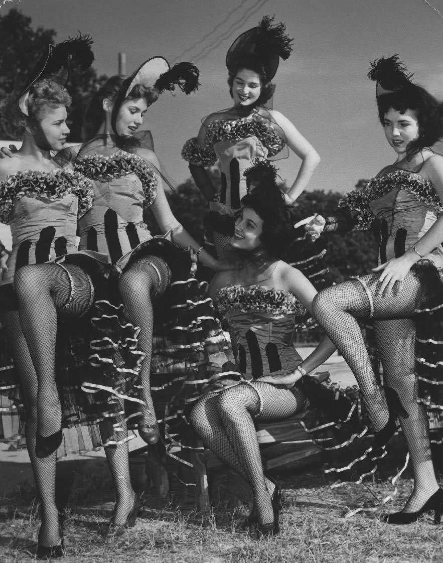 Frontier Fiesta dancer group portrait, 1950s
