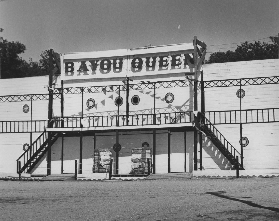 Bayou Queen booth facade, 1950s