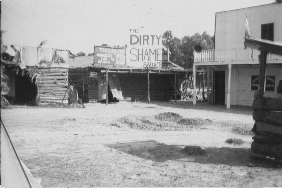 The Dirty Shame Saloon, 1950s
