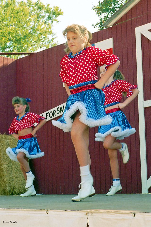 Girls perform at a festival in Bear Creek Park, Keller, 1995