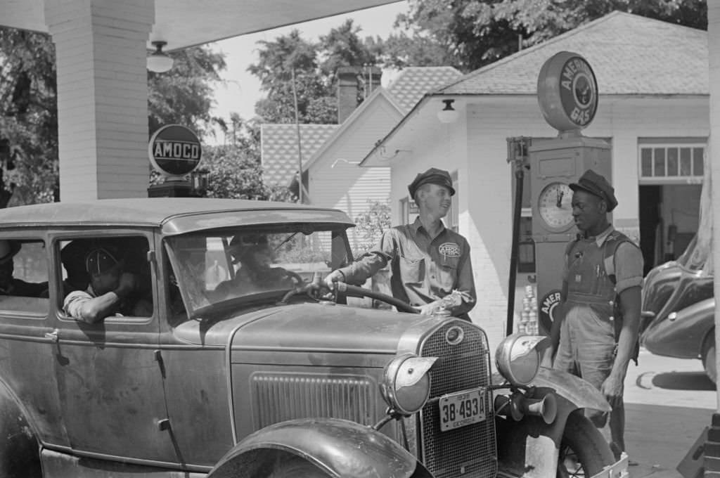 Gas Station Attendant Filling Car with Gasoline, Atlanta, Georgia, 1939