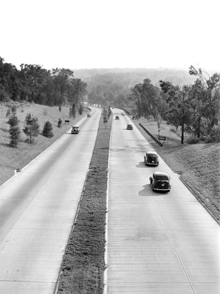 Merritt Parkway to New Haven, Fairfield, Connecticut, 1941
