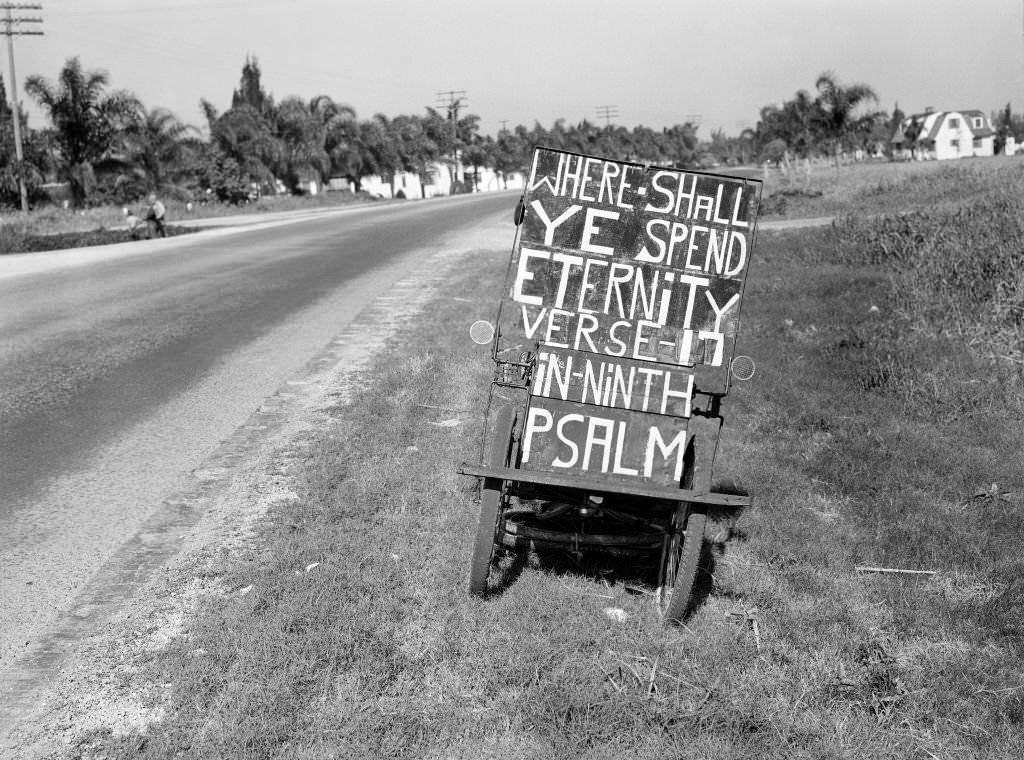 Traveling Preacher's Cart, Belle Glade Florida, 1939