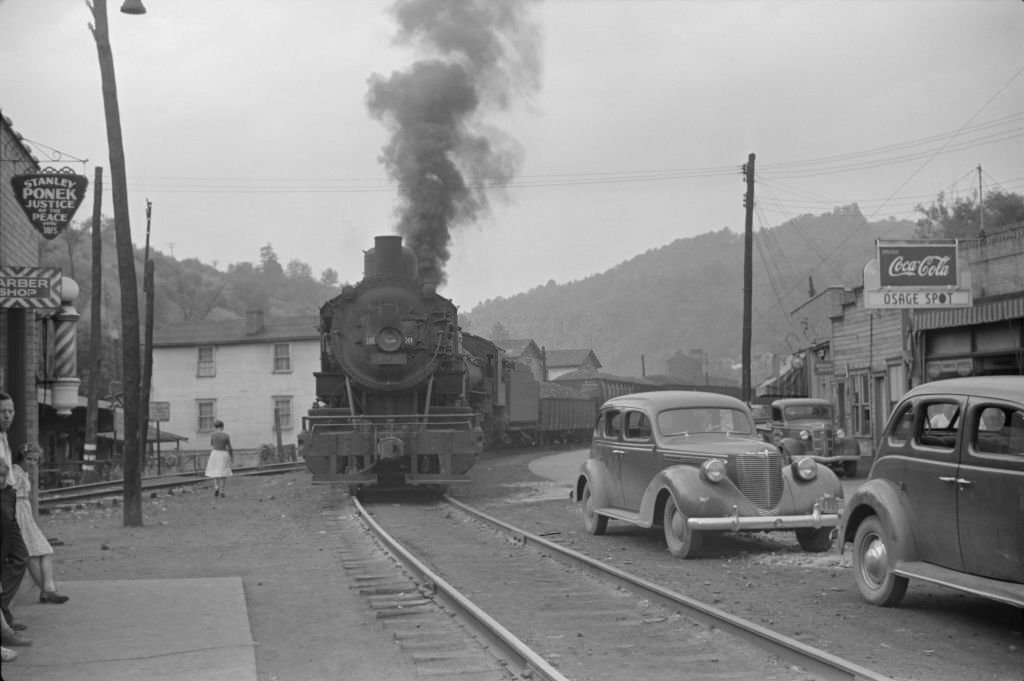 Train Pulling Through Center of Town, Osage, West Virginia, 1939