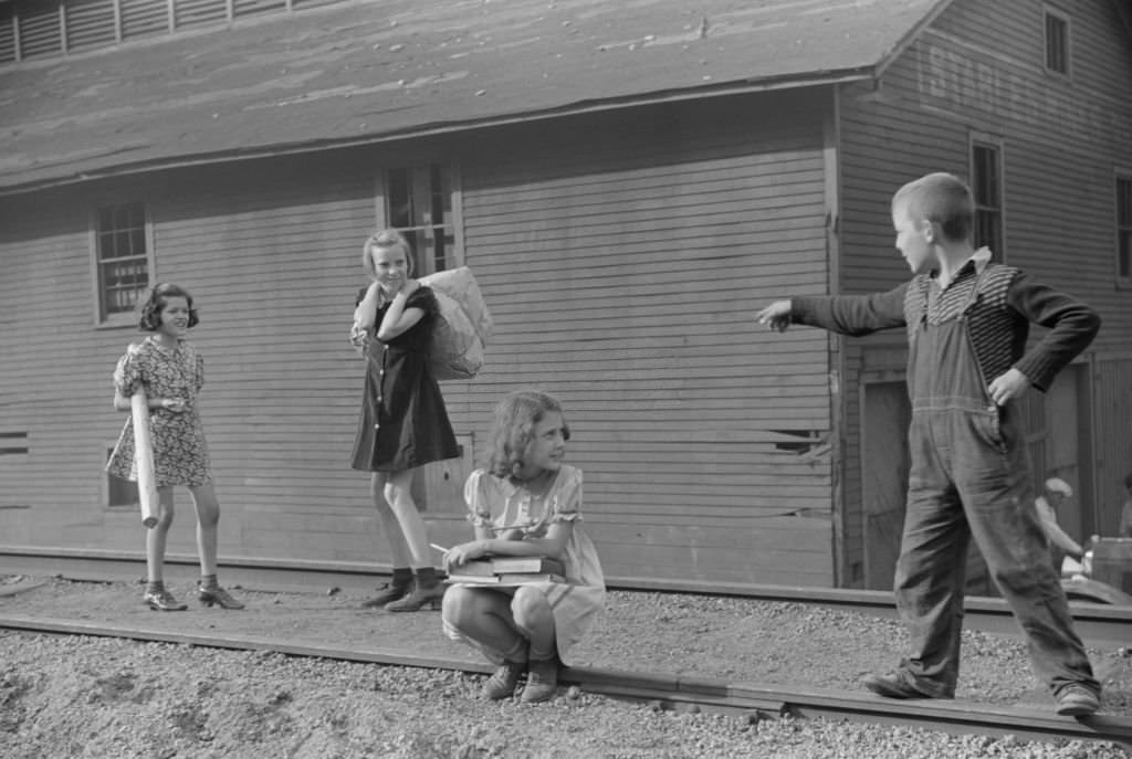 Four Miners' children on way Home from School, Omar, West Virginia, 1939