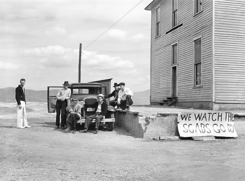 Copper Miners on Strike, Ducktown, Tennessee, September 1939