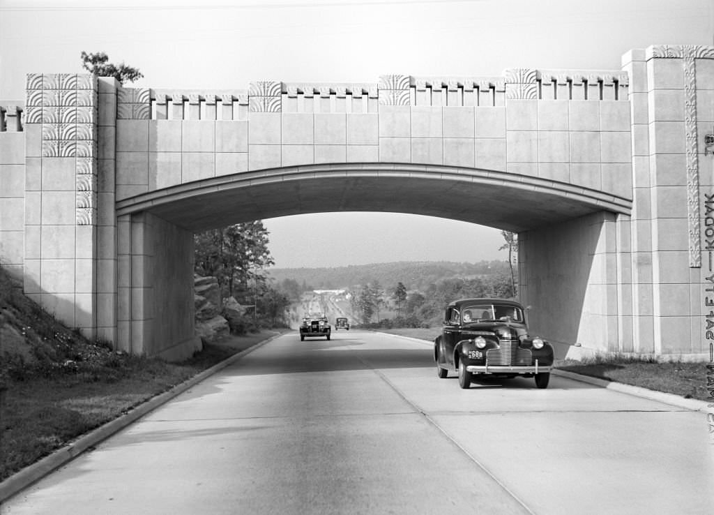 Merritt Parkway to New Haven, Connecticut, 1941