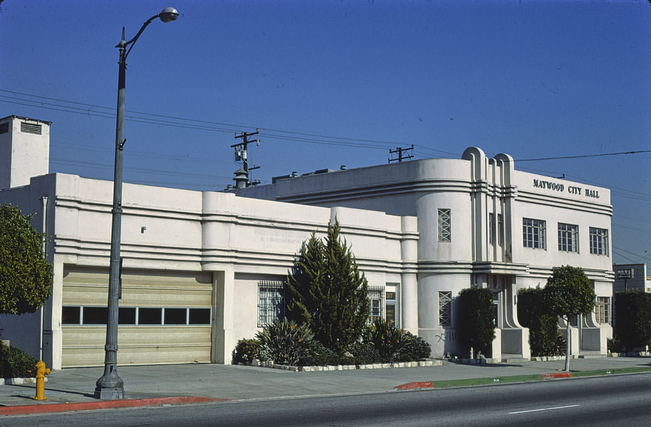 Maywood City Hall, Slauson & NE Fishburn, Maywood, Los Angeles, California, 1977