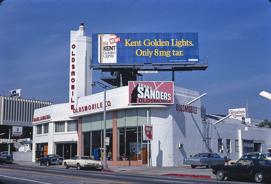 Sanders Oldsmobile, La Brea & Wilshire, Los Angeles, California, 1979
