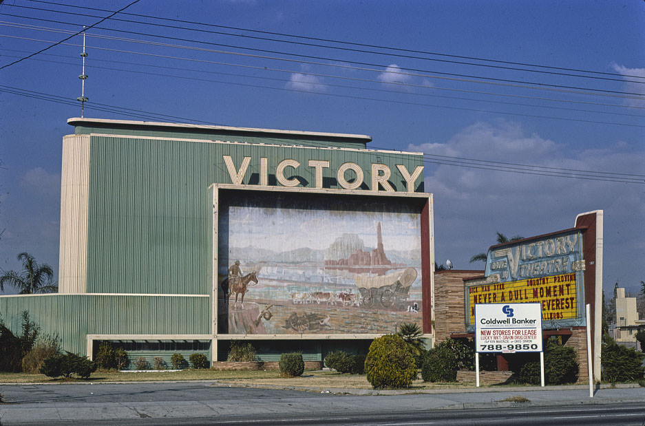Victory Drive-in Theater, Victory west of Coldwater Canyon, Van Nuys, California.