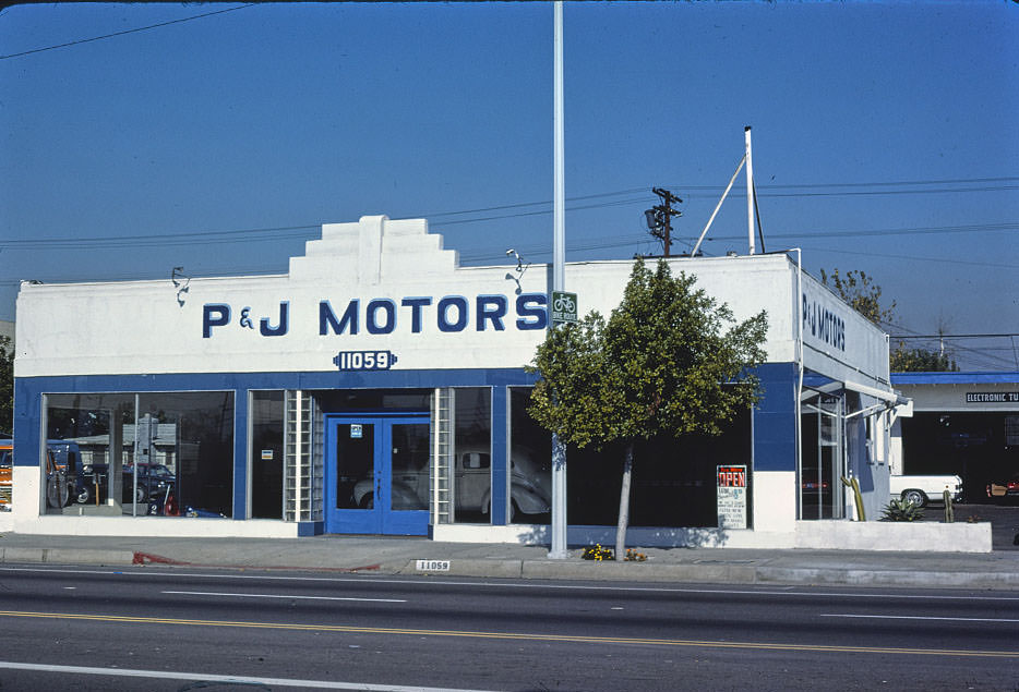 Bell Point Motors, Los Angeles, California, 1977