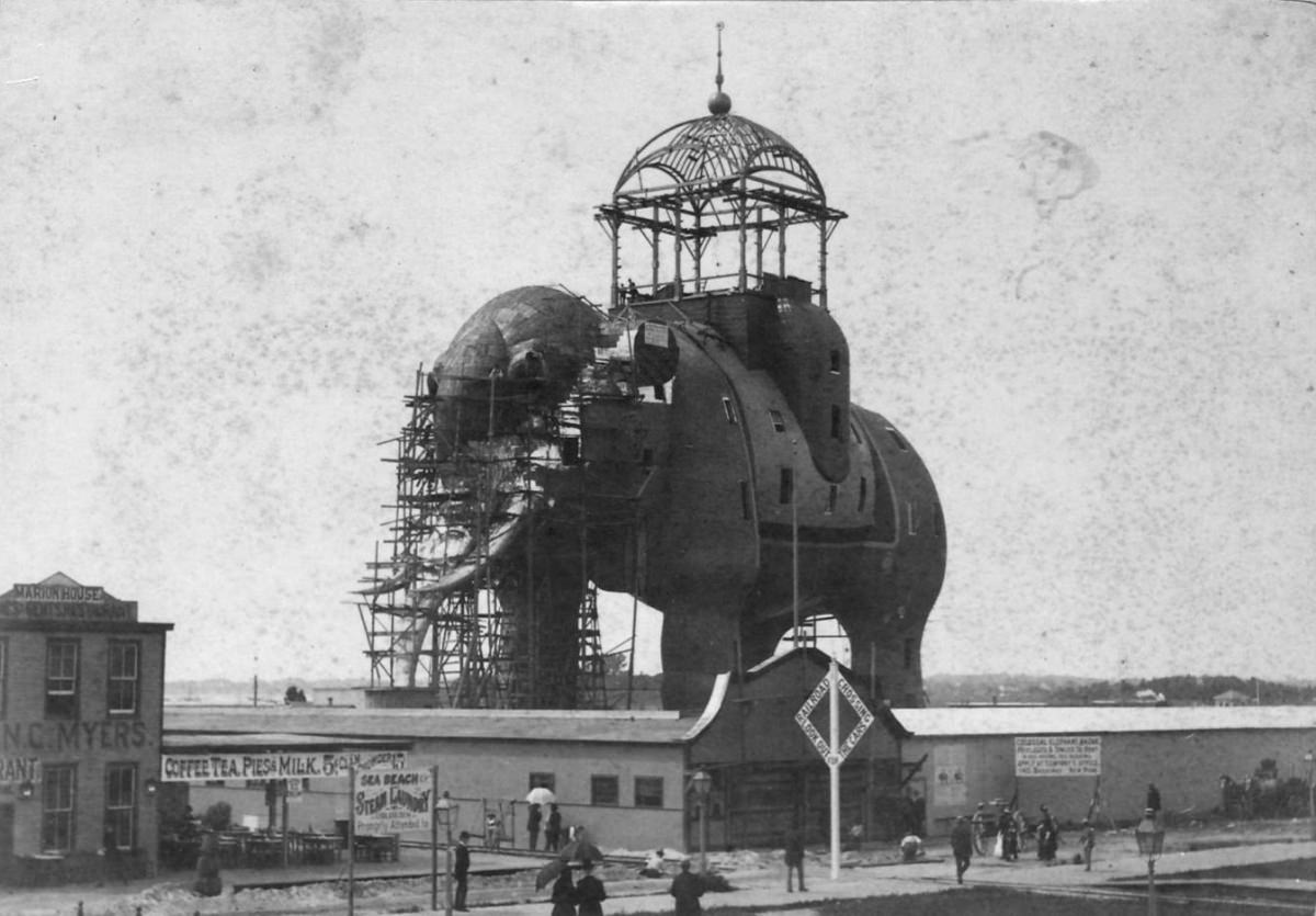 Lucy the Elephant: The 65 Feet long Hotel in Margate City, New Jersey