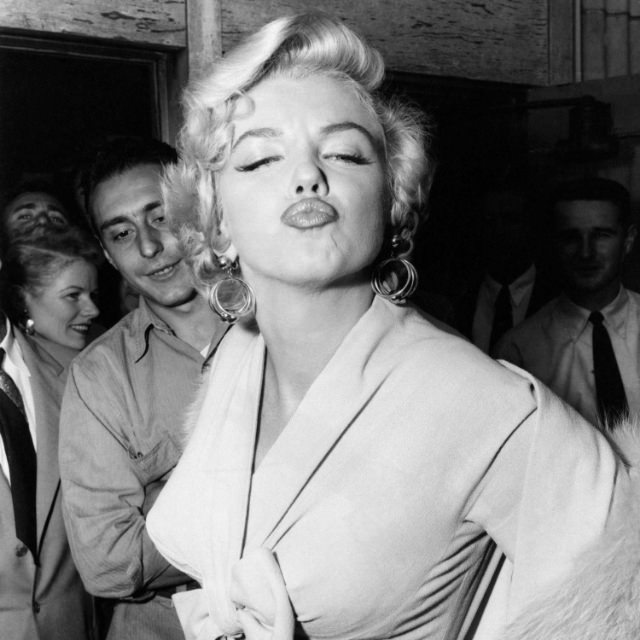 Goofy Photos of Marilyn Monroe making Funny Faces