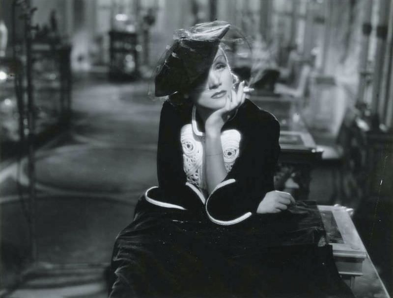 Gorgeous Photos of Marlene Dietrich from the Movie 'Desire (1936)'