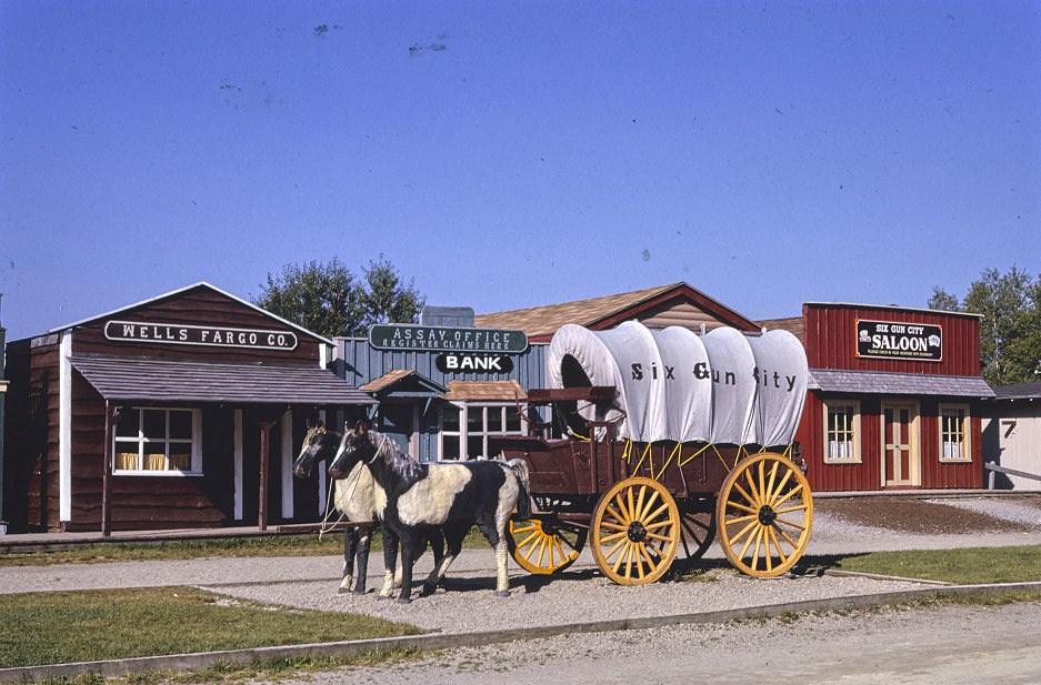 Storefronts and wagon, Six Gun City, Route 2, Jefferson, New Hampshire, 1997