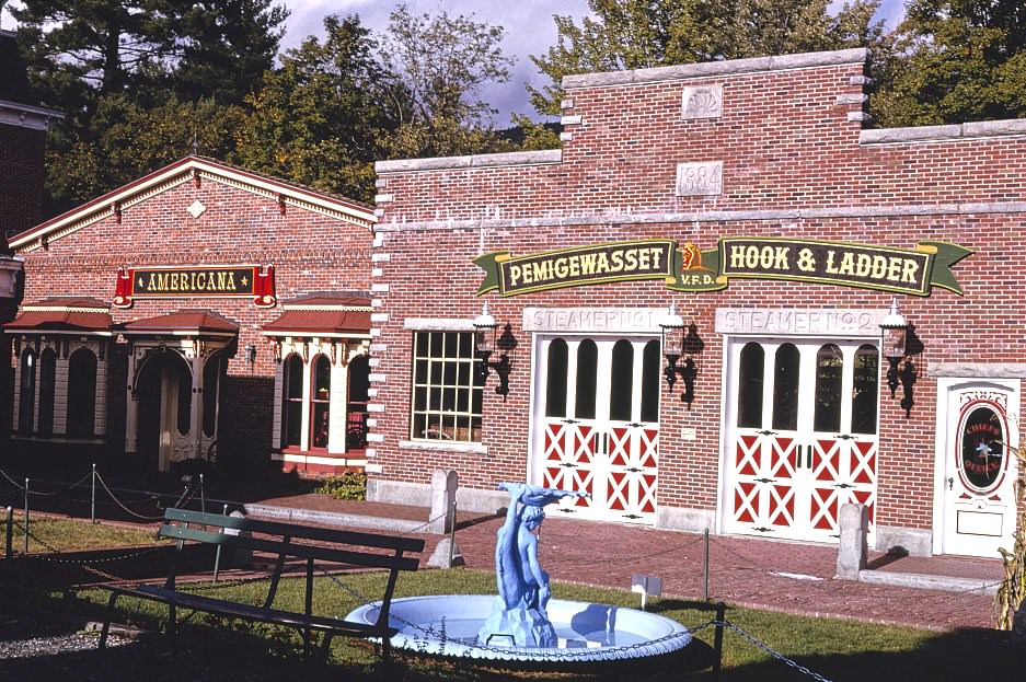 Clark's Trading Post, North Woodstock, New Hampshire, 1991