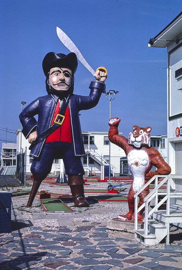 Go-Go mini golf, Route 1A, pirate, Hampton Beach, New Hampshire, 1982