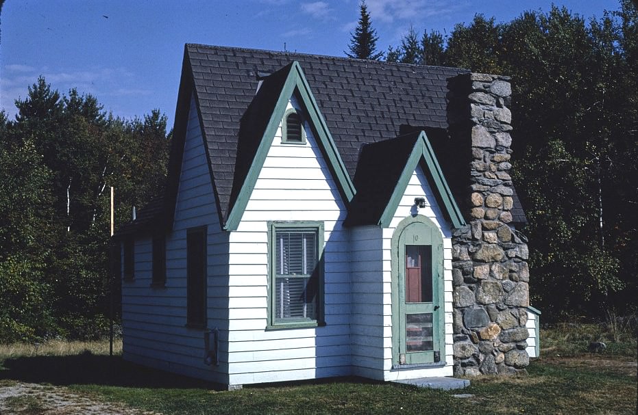 Hearthside Village, Bethlehem, New Hampshire, 1984