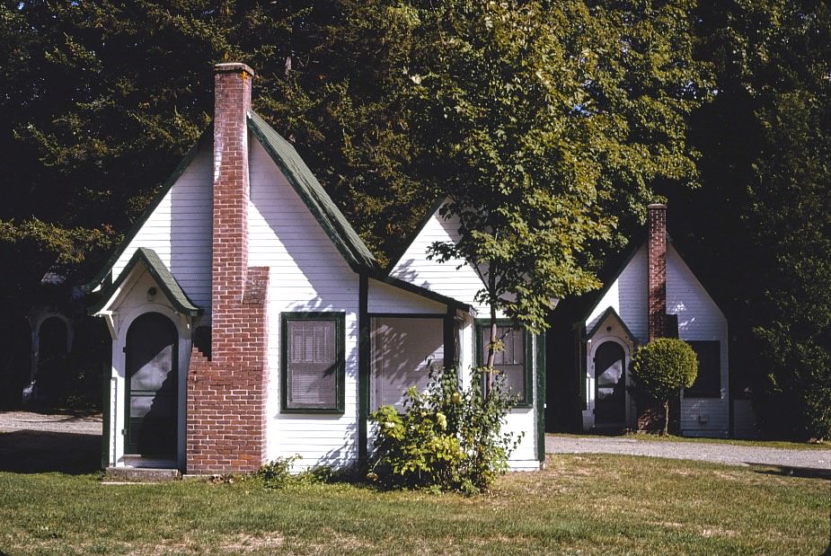 Indian Head Resort, North Woodstock, New Hampshire, 1995