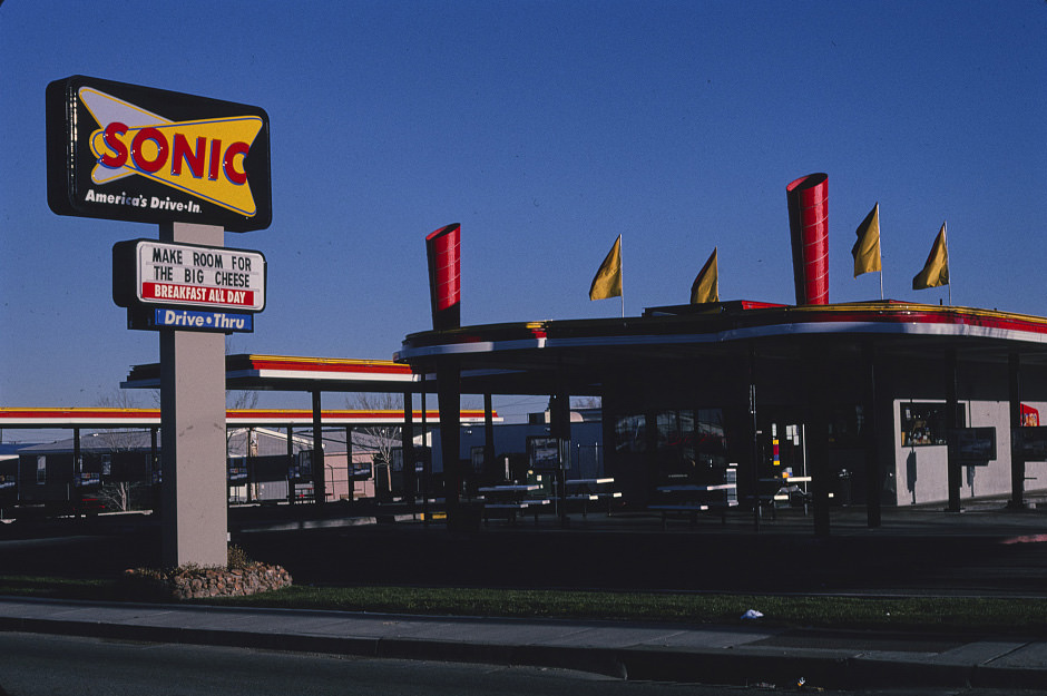 Sonic Drive-In Restaurant, Central Valley, Route 66, Albuquerque, New Mexico, 1999