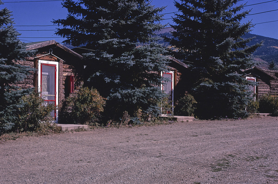 Horseshoe Motel, Eagle Nest, New Mexico, 1980