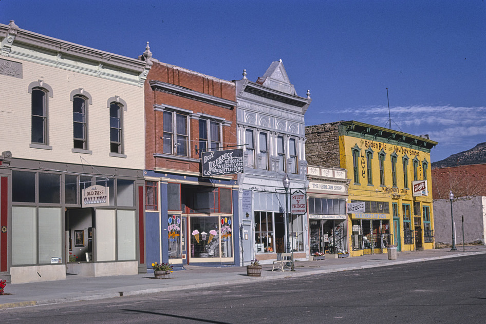 South 1st Street, Raton, New Mexico, 1991