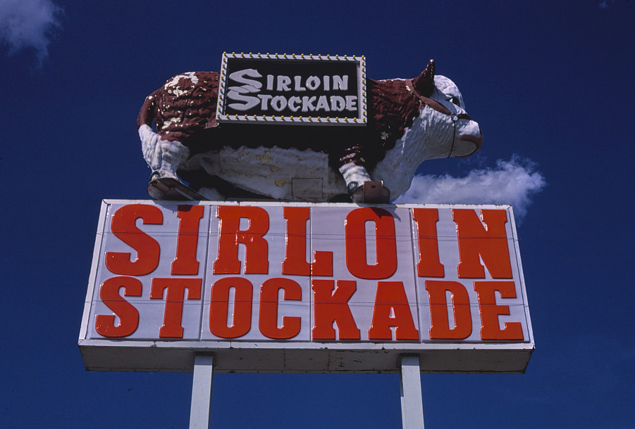 Sirloin Stockade sign, Hobbs, New Mexico, 1982