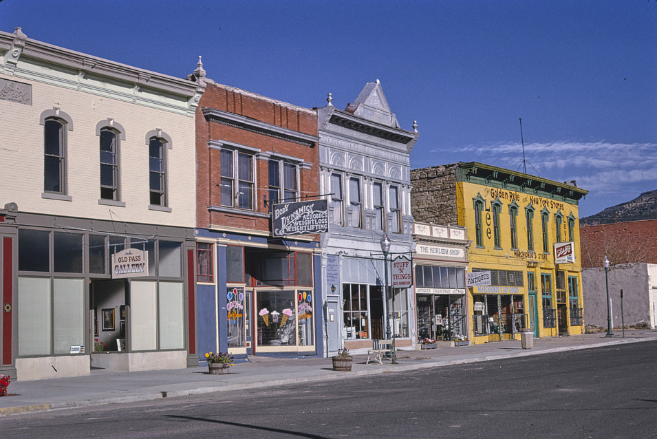 South 1st Street, Raton, New Mexico, 1992