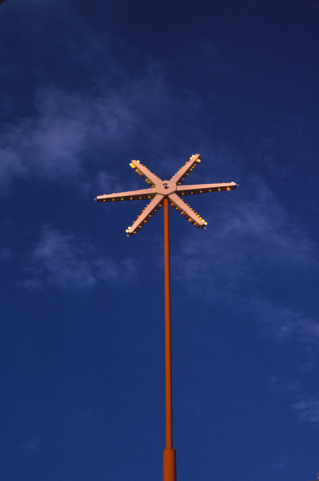 Dean's Restaurant spoke sign, B-40 (Route 66), Tucumcari, New Mexico, 1987