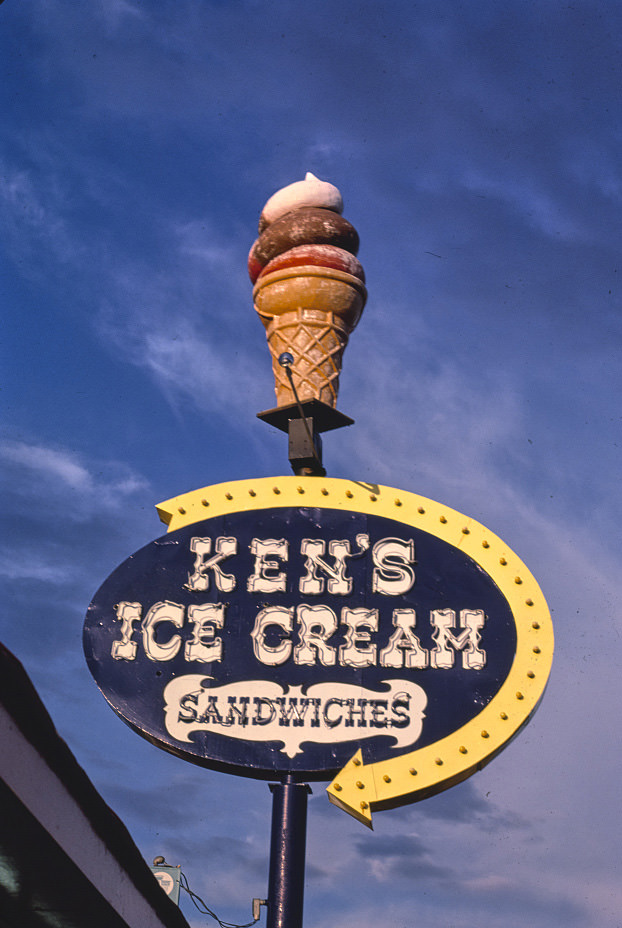 Ken's Ice Cream Sandwich sign, B-4, Tucumcari, New Mexico, 1987