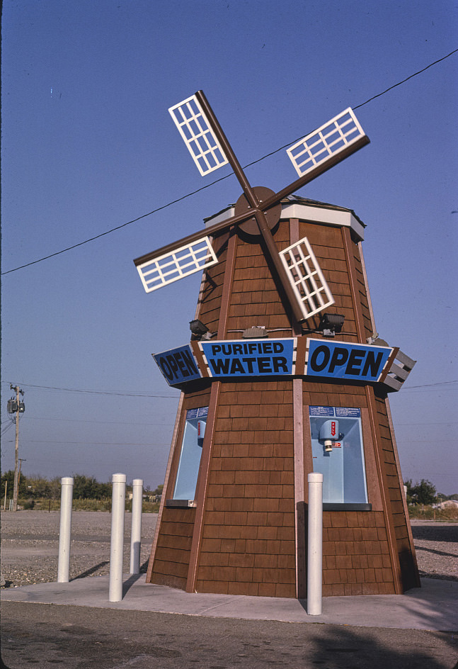 Purified Water windmill, Roswell, New Mexico, 1993
