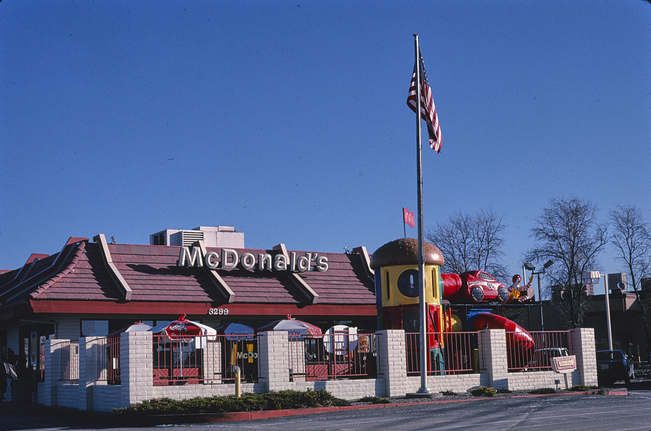 McDonald's (angle 1), Santa Fe, New Mexico, 1999