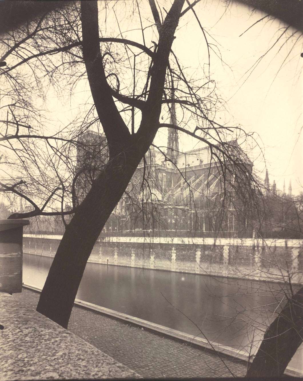 Notre-Dame, 1922