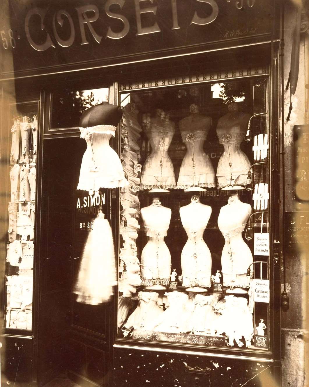 Boulevard de Strasbourg, Corsets, Paris, 1912