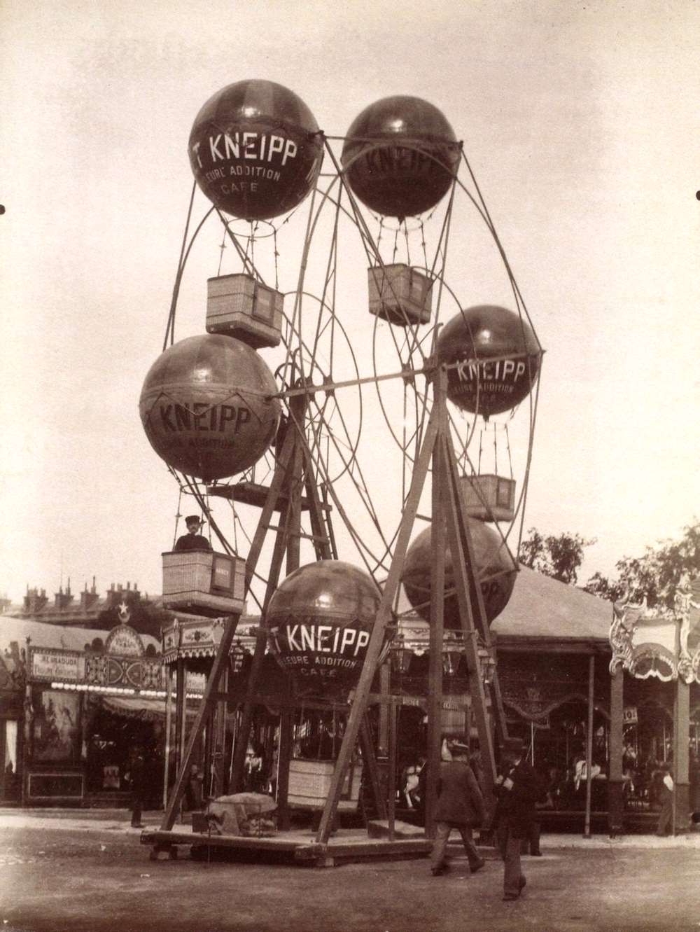 Funfair at the Invalides in Paris, 1898