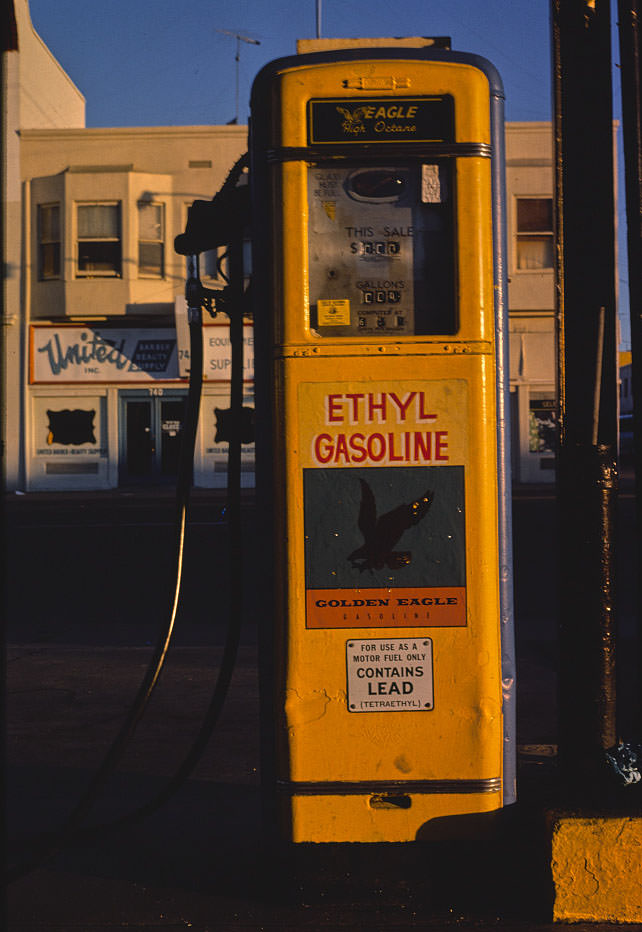 Golden Eagle gas pump, San Diego, 1977