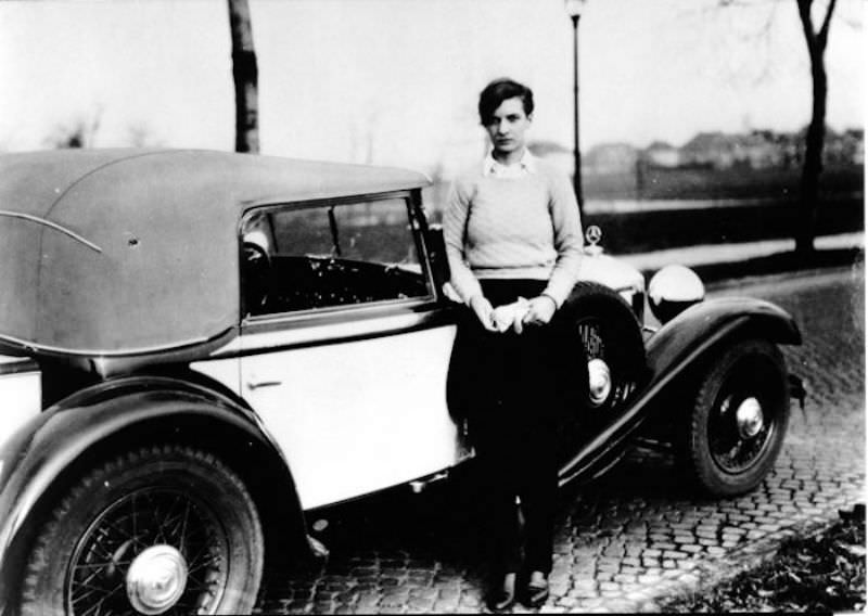 Annemarie Schwarzenbach and her Mercedes, Berlin, 1932