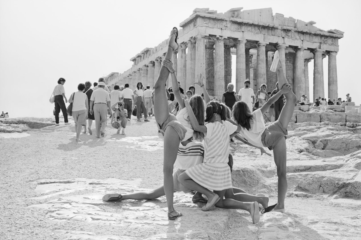 Stunning Photos of Tourists on Acropolis in Athens in the Early 1980s