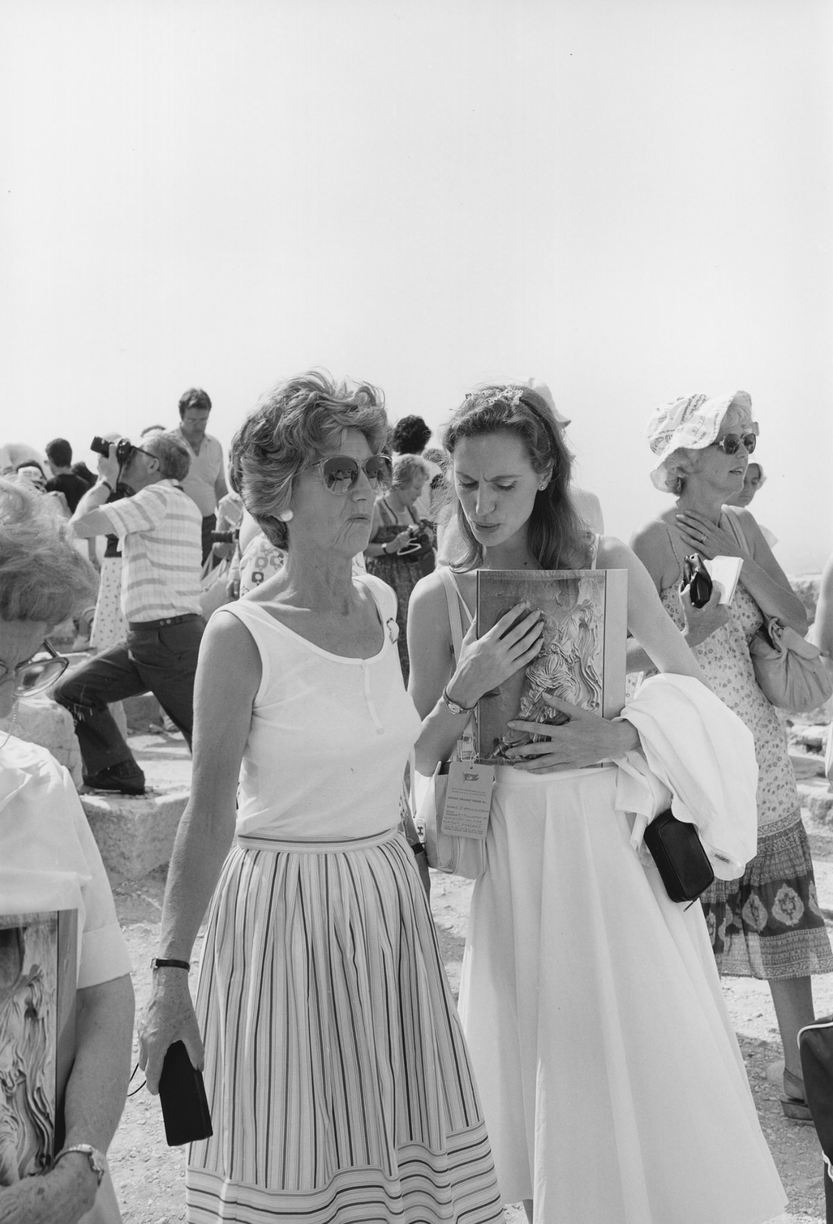 Stunning Photos of Tourists on Acropolis in Athens in the Early 1980s