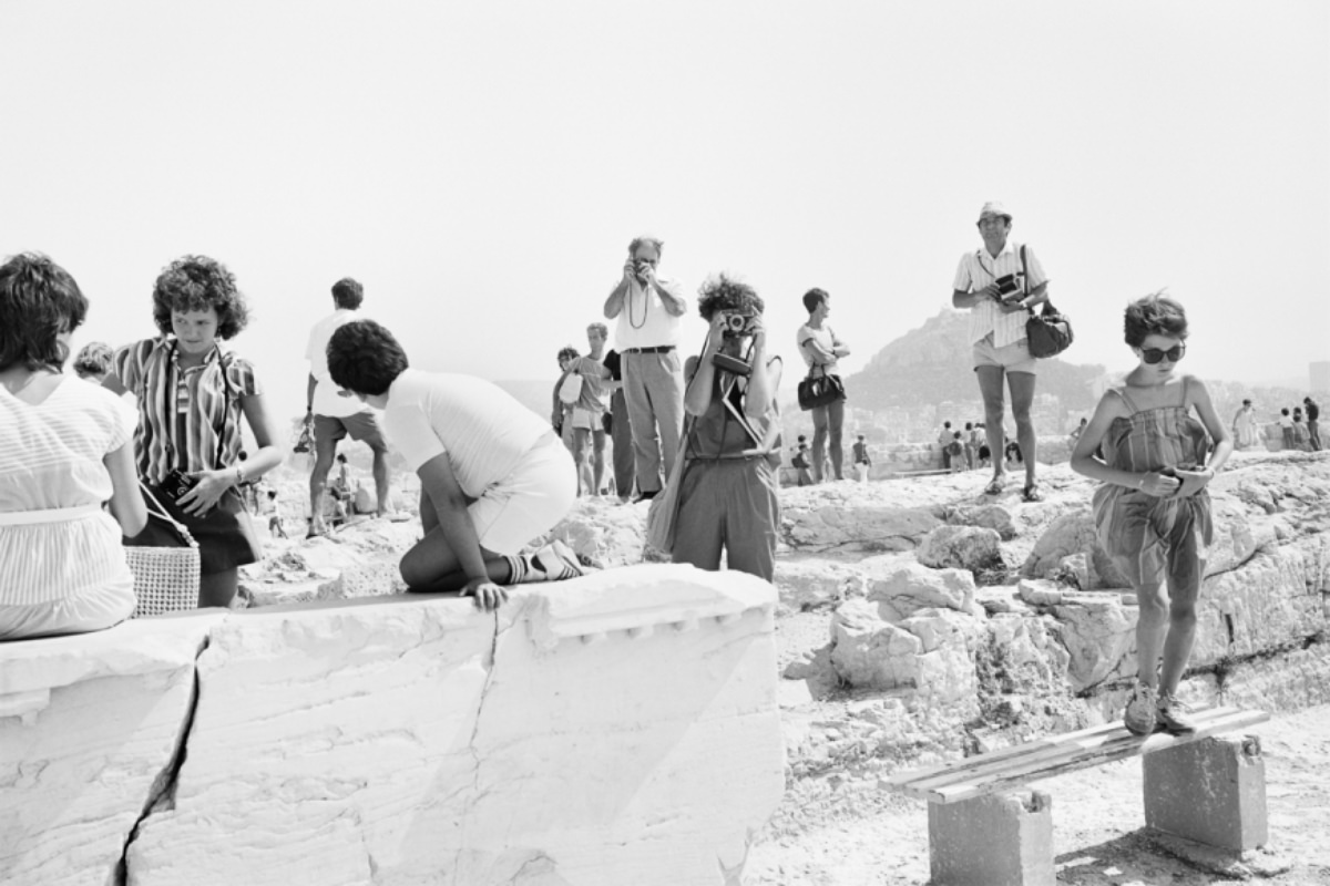 Stunning Photos of Tourists on Acropolis in Athens in the Early 1980s