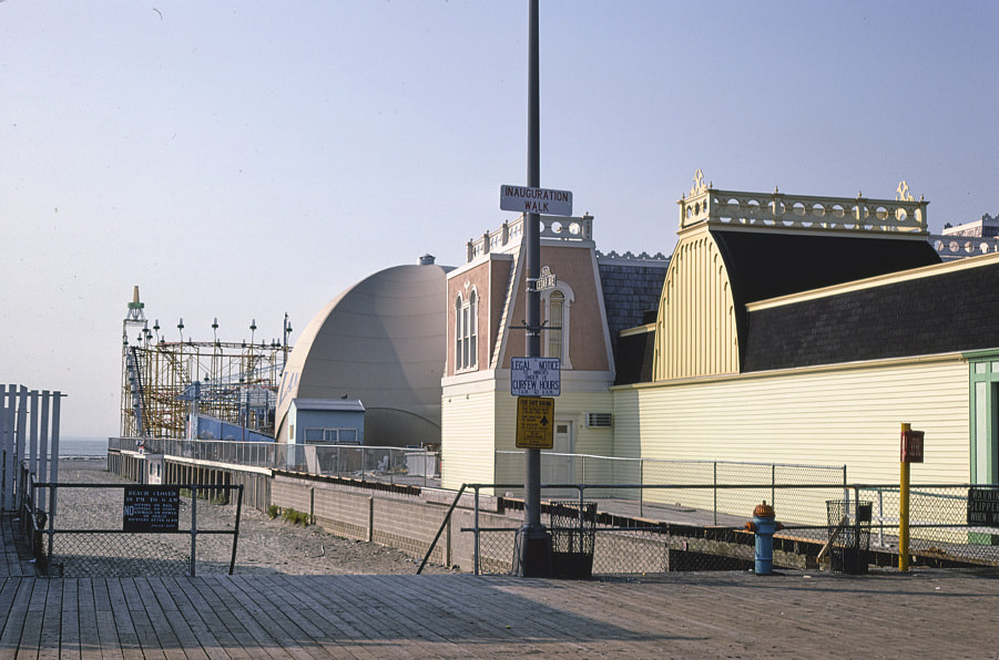 Mariner's Landing Pier, Wildwood, New Jersey, 1978