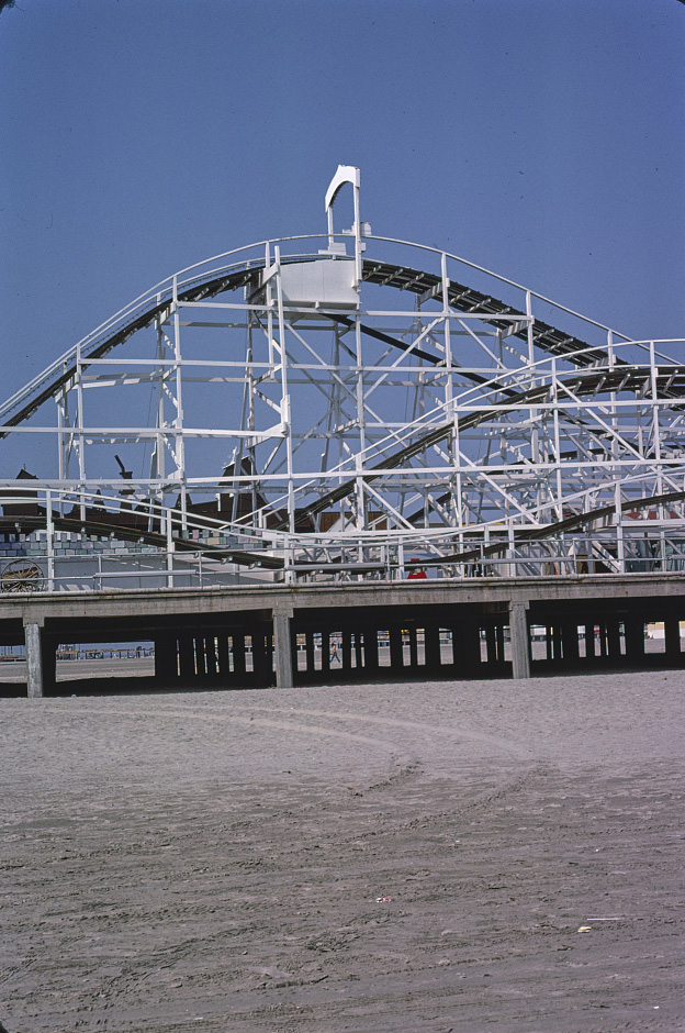 Hunt's Pier roller coaster, Wildwood, New Jersey, 1978