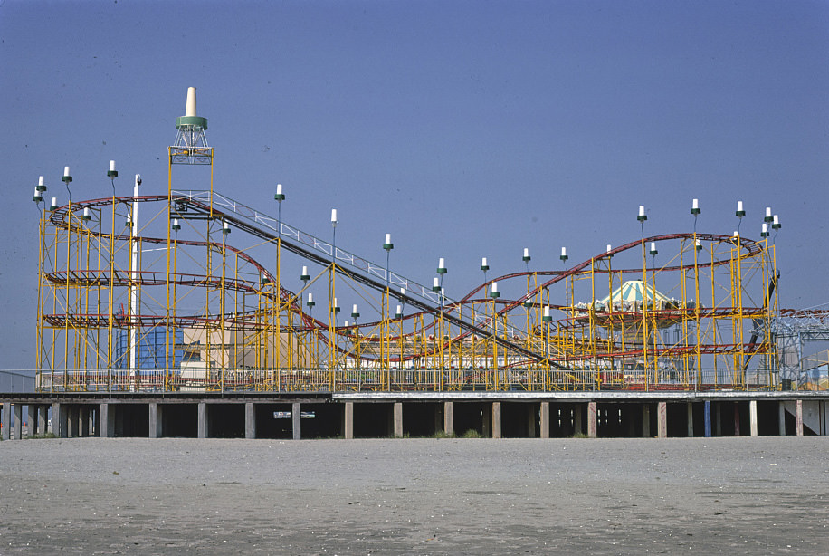 Mariner's Landing Pier, Wildwood, New Jersey, 1978