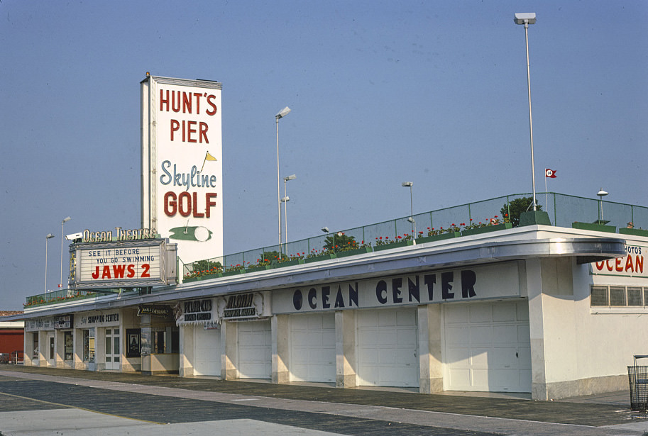 Hunt's Golf and Theater, Wildwood, New Jersey, 1978