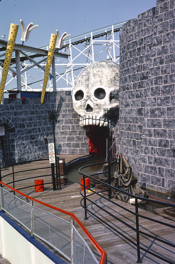 Dracula's Castle dark ride entrance, Wildwood, New Jersey, 1978